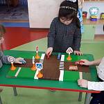 В сельских детских садах Ставрополья проводятся комплексные практические занятия по изучению правил перехода проезжей части
