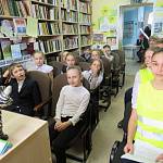 Накануне  госавтоинспекторы  вместе со  отрядом ЮИД школы с.Мозжуха  провели урок безопасности для учеников 3 класса в сельской библиотеке.