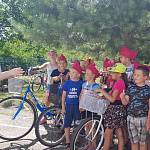 Госавтоинспекторы Адыгеи проводят обучающие занятия с юными велосипедистами