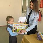 В средней общеобразовательной школе № 5 г. Углегорска прошел конкурс рисунков «Дорога и мы»