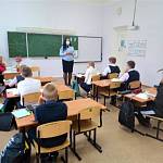Госавтоинспекторы Железногорска напоминают школьникам азы дорожной безопасности