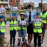 Пешеходная экскурсия помогла ЮИДовцам Великого Новгорода в совершенствовании навыков безопасного поведения в дорожной среде