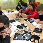 Новгородские студенты запустили тренд на декорирование индивидуальных средств защиты световозвращающими элементами