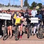 В Новгородской области школьники продемонстрировали навыки фигурного вождения велосипедом 