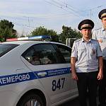 В Кемерове сотрудники ГИБДД помогли пенсионерке вернуться домой