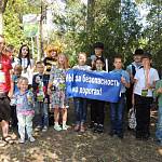 Госавтоинспекторы призвали участников детского фестиваля в Майкопе к безопасному поведению на дороге