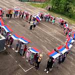 В День России юные помощники Госавтоинспекции Новгородской области выстроились в «живое» сердце