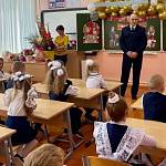 В Новгородской области начало учебного года ознаменовалось проведением открытых уроков по безопасности дорожного движения