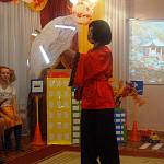 Показ костюмов народов мира со световозвращателями организовали ставропольские студенты для дошкольников