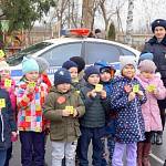 Дошкольников Кубани знакомят с деятельностью дорожных полицейских