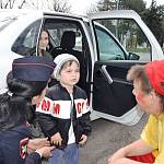 В Кабардино-Балкарии юные пассажиры в автокреслах получили билеты в цирк 