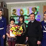 ЮИДовцы Дона и сотрудники ГИБДД поздравили с юбилеем руководителя первого отряда ЮИД в Ростовской области