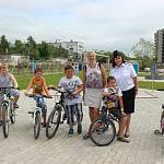 Госавтоинспекторы Южно-Сахалинска провели для детей велоэстафету 