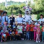 В Горно-Алтайске автоинспекторы провели акцию «Научи ребенка ПДД» для воспитанников детского сада «Теремок» 