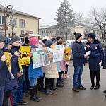 Дети-участники дорожных аварий в Кабардино-Балкарии призвали пешеходов «смотреть дважды»
