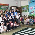 Мастер-классы по изучению безопасного маршрута проводят юидовцы Кабардино-Балкарии для сельских дошкольников 