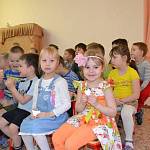 Мастер-класс по изготовлению световозвращателей для дошкольников провели кировские автоинспекторы